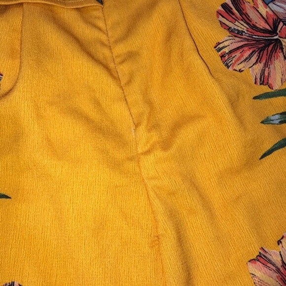 Flying tomato small floral romper - Picture 5 of 5